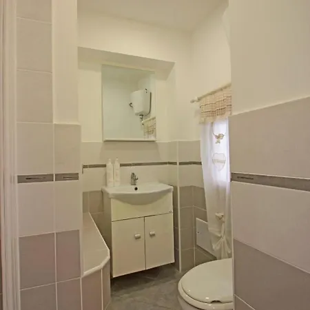 Candeloro By Wonderful Italy *